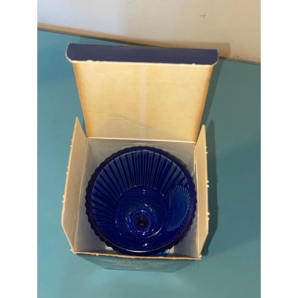 Vintage Avon The Washington Goblet - Picture 8 of 8